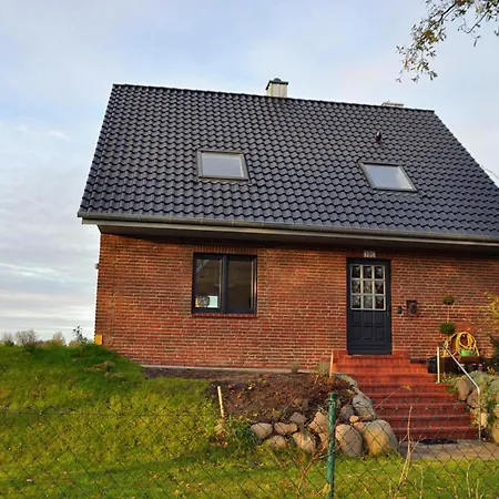 Albertsdorf Goldblick * Fehmarn